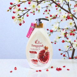 Sữa Tắm Charme Hương Lựu - Sữa Tắm Hương Nước Hoa Charme Pomegranate 1 Lít - 8936194694805