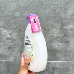 Sữa Tắm Charme Hương Hoa Ngọc Lan Tây - Sữa Tắm Hương Nước Hoa Charme 1 Lít - 8936194698285