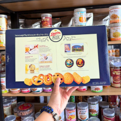 Bánh Danisa Gold Hộp Thiếc - Bánh Quy Bơ Danisa Bản Truyện Cổ Tích 400g (2 Hộp x 200g) - 8996001314517