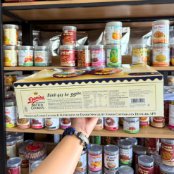 Bánh Danisa Gold Hộp Thiếc - Bánh Quy Bơ Danisa Bản Truyện Cổ Tích 400g (2 Hộp x 200g) - 8996001314517