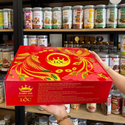 Hộp Bánh Tết Lộc Thịnh Vượng Số 2 - Bộ Quà Tết Cặp Công Kinh Đô Lộc Thinh Vượng 8 Món 1,0914kg - 8934680115735