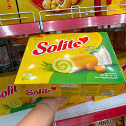 Bánh Solite Trứng Kem Vị Lá Dứa - Bánh Kinh Đô Solite Lá Dứa - Bánh Bông Lan Cuộn Kem 288g (16 Gói x 18g) - 8934680013451