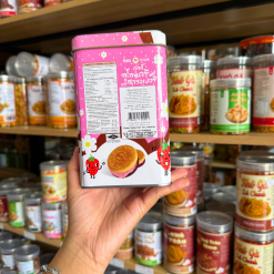 Bánh Quy Nhân Dâu Hộp Thiếc KILIN Thái Lan 400g - Hộp Hồng Trắng - 8859465691092