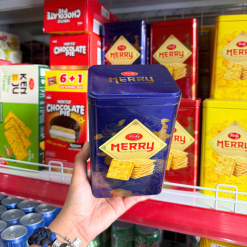 Bánh Quy Đường RICHY MERRY Thiếc Hình Trụ 156g (3 Màu Xanh Dương/ Vàng/ Đỏ) - 8938532962980