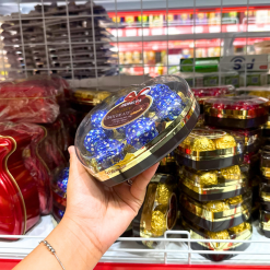 Kẹo Socola Hộp Trái Tim HONGYA 8 viên 84g - 4897045420261
