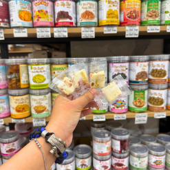 Kẹo Sữa Chua Mix Trái Cây Và Hạt Ăn Kiêng - Kẹo Nougat Dâu Tây 100g - SCMTC01