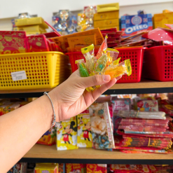 Kẹo Dẻo Hàng Xá Bắp Có Nhân 100g - KDHXBCN100G