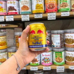 1 Lon Nước Tăng Lực Red Bull Việt Nam - Nước Ngọt Bò Cụng (250ml/Lon) - 8935112200005LE