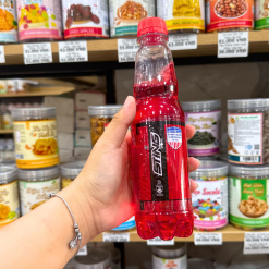 1 Chai Nước Ngọt Sing Đỏ - Nước Tăng Lục Sting Hương Dâu Tây (330ml/Chai) - 8934588233005LE