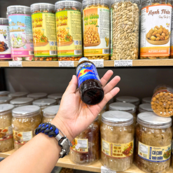 1 Chai Nước Tăng Lực Bò Húc REDBULL Chai Nắp Xanh - 8850228000106LE