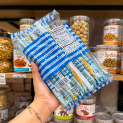 Bánh Que Kem OISHI AKIKO Nhân Sữa 140g - Màu Xanh Dương - BQKOANS140G