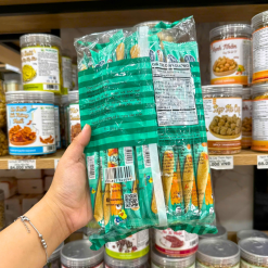 Bánh Que Kem OISHI AKIKO Nhân Phô Mai 140g - Màu Xanh Rêu - BQKOANPM140G