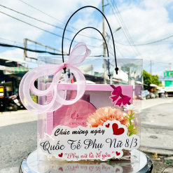 Túi Quà Tặng 8-3 Sữa Tắm Nước Hoa Charme Chance Hồng 250ml + Nước Hoa Charme Chance (Có Đèn Chớp) - TUIQUACHARME01