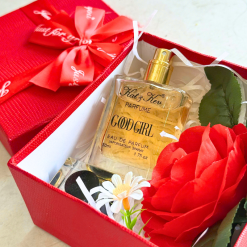 Set Hộp Quà Tặng Nước Hoa Nữ Kat Kev Parfume Good Girl 50ml - Hộp Hoa Rơm Nhiều Màu - SETQUAKATKEV03