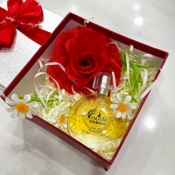 Set Hộp Quà Tặng Nước Hoa Nữ Charme Chance Vàng 50ml - Hộp Hoa Rơm Nhiều Màu - SETQUACHARME54