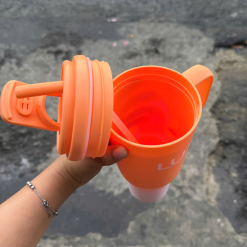 Bình Nước - Ly Nước Có Quay Cầm Kèm Ống Hút Lux - BN01