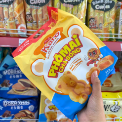 Bánh Karo Hình Gấu Chà Bông Nhân Phô Mai Richy 192g - 8936226200073