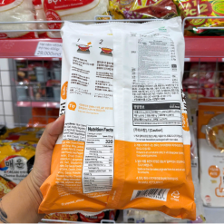 Bánh Gạo Ăn Liền Yopokki Vị Phô Mai 240g - 8809054409348