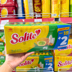 Bánh Bông Lan Cuộn Kem Solite 3 Vị (Lá Dứa, Bơ Sữa, Dâu) - Hộp 360g - 8934680042888