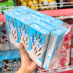 Bánh Que Đũa Phủ Sữa Ticky Uni Firms Lốc 13 Hộp - Màu Xanh Dương - 8858694610164