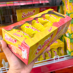 Bánh Bông Lan Cuộn Solite Vị Dâu Hộp Giấy 180g - 8934680043663