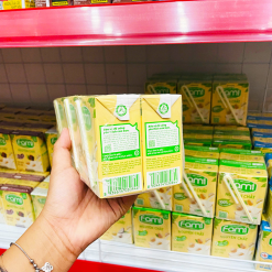 Sữa Đậu Nành FAMI Vị Sữa Dừa Lốc 6 Hộp (200ml/Hộp) - 8934614030844