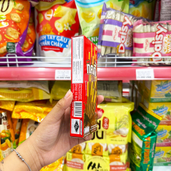 Bánh Que Đũa Phủ Socola Ticky Uni Firms - Màu Đỏ - 8858694610072LE