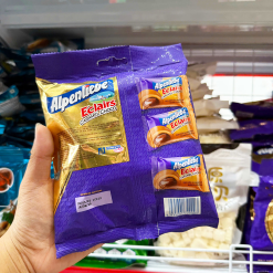 Kẹo Mềm ALPENLIEBE Vị Caramen Nhân Socola Chảy Bịch 63,7g - 8935001720003