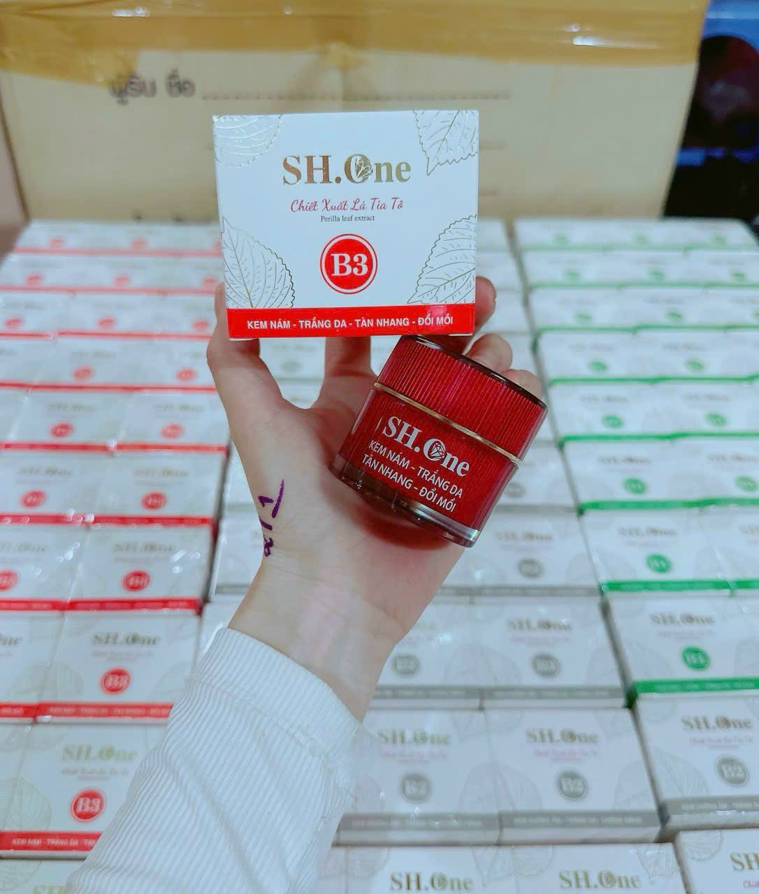 Chất lượng tạo nên thương hiệu Thương hiệu tạo nên đẳng cấp Chất lượng tạo nên thương hiệu Thương hiệu tạo nên đẳng cấp