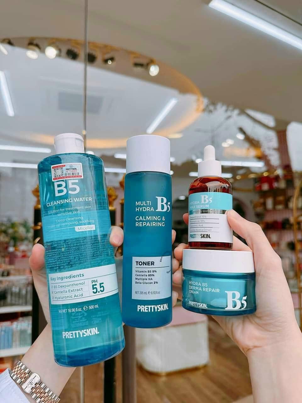 Nhà e lại về thêm siêu phẩm B5 cho đủ phục hồi nhà Prettyskin rồi đây ạ Nhà e lại về thêm siêu phẩm B5 cho đủ phục hồi nhà Prettyskin rồi đây ạ