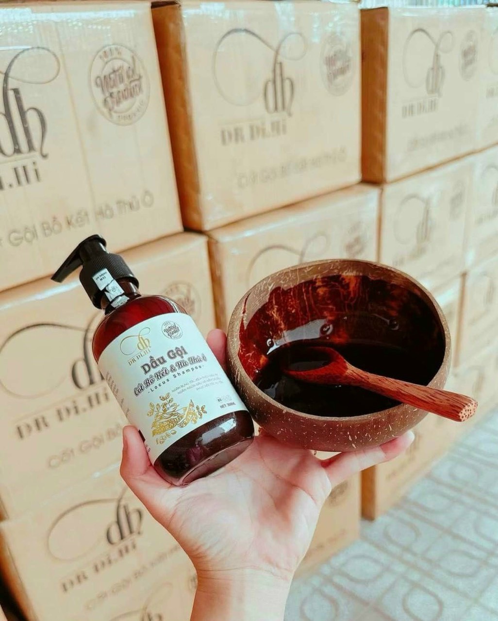 Combo dầu gọi bồ kết Hà Thủ ô Dr Di.Hi đang được rất nhiều SALON TÓC & SPA tin dùng Và đã có mặt trên khắp các tỉnh thành Combo dầu gọi bồ kết Hà Thủ ô Dr Di.Hi đang được rất nhiều SALON TÓC & SPA tin dùng Và đã có mặt trên khắp các tỉnh thành