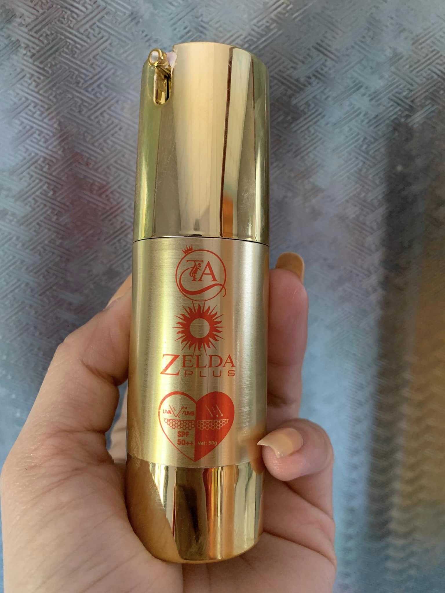 Kem chống nắng ZelDa Plus mùa nào cũng không thể thiếu Kem chống nắng ZelDa Plus mùa nào cũng không thể thiếu