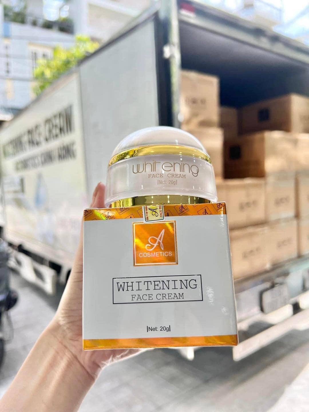 Lưu ý : Đợt này hàng giả Face Pháp khá nhiều để nhận biết khách hàng và sỉ cứ dựa vào con tem để nhận biết rõ nhất Lưu ý : Đợt này hàng giả Face Pháp khá nhiều để nhận biết khách hàng và sỉ cứ dựa vào con tem để nhận biết rõ nhất