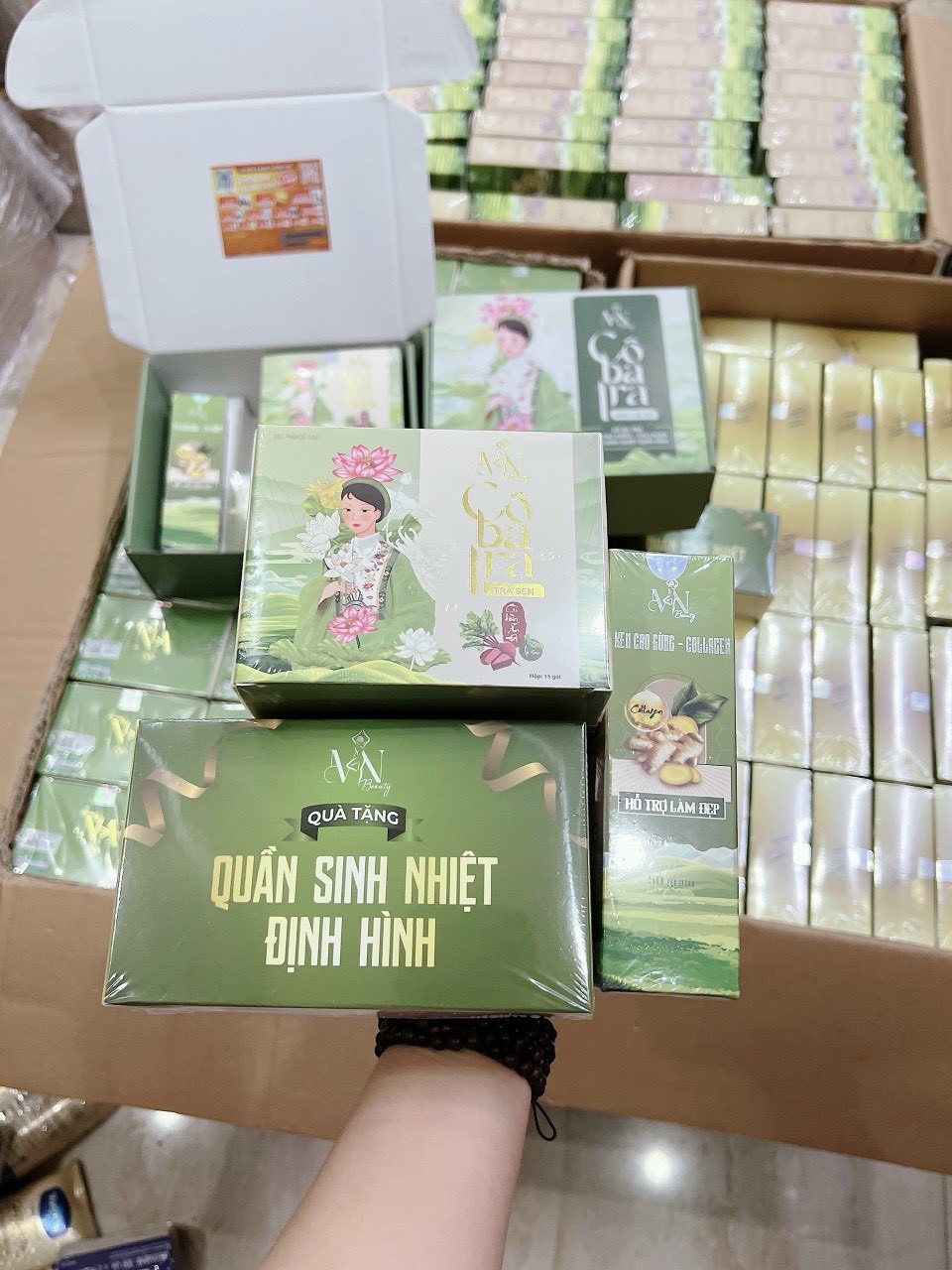 Mua combo của trà Cô Ba như này tặng thẻ cào trúng thưởng Mua combo của trà Cô Ba như này tặng thẻ cào trúng thưởng