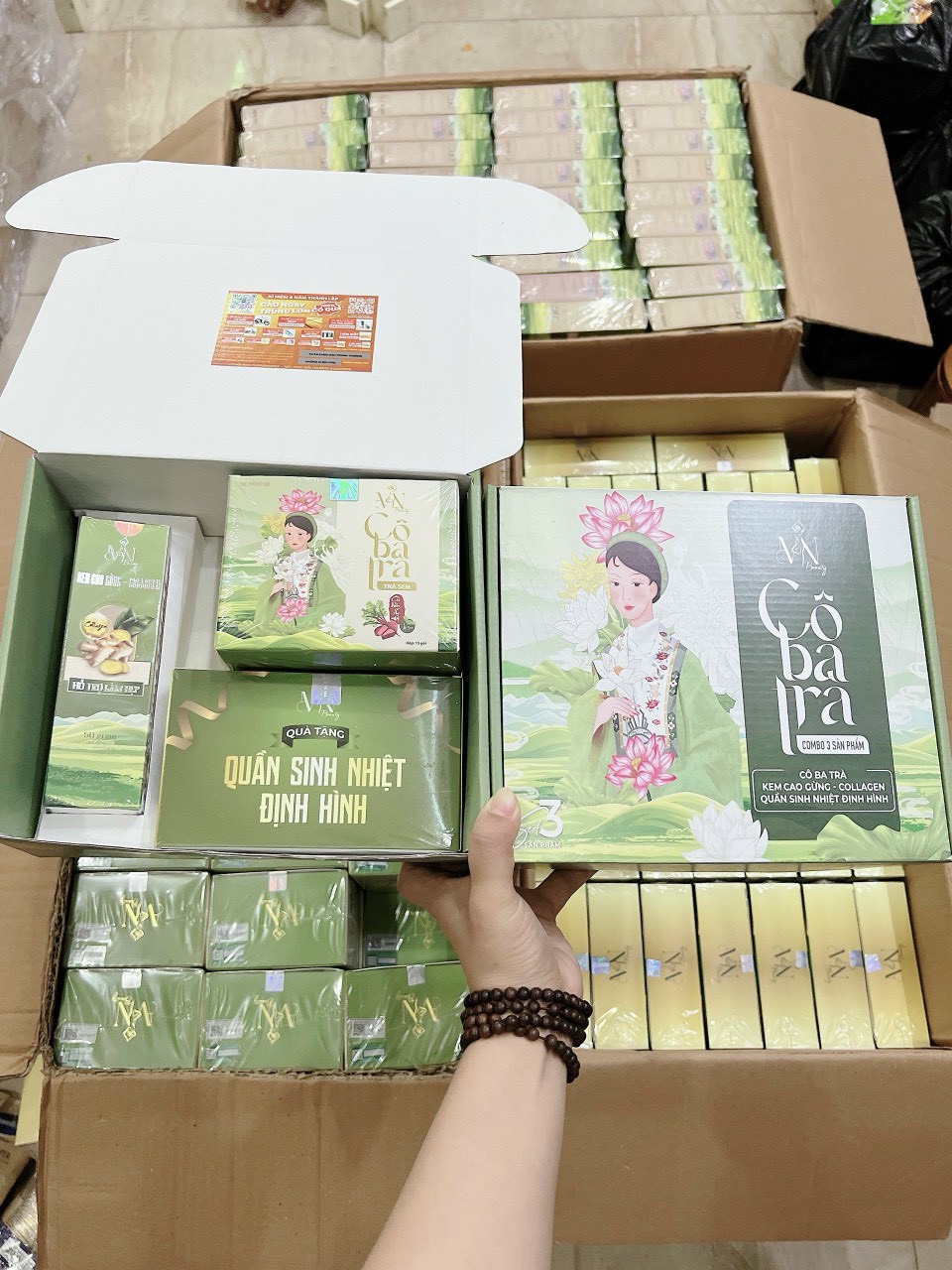 Mua combo của trà Cô Ba như này tặng thẻ cào trúng thưởng Mua combo của trà Cô Ba như này tặng thẻ cào trúng thưởng