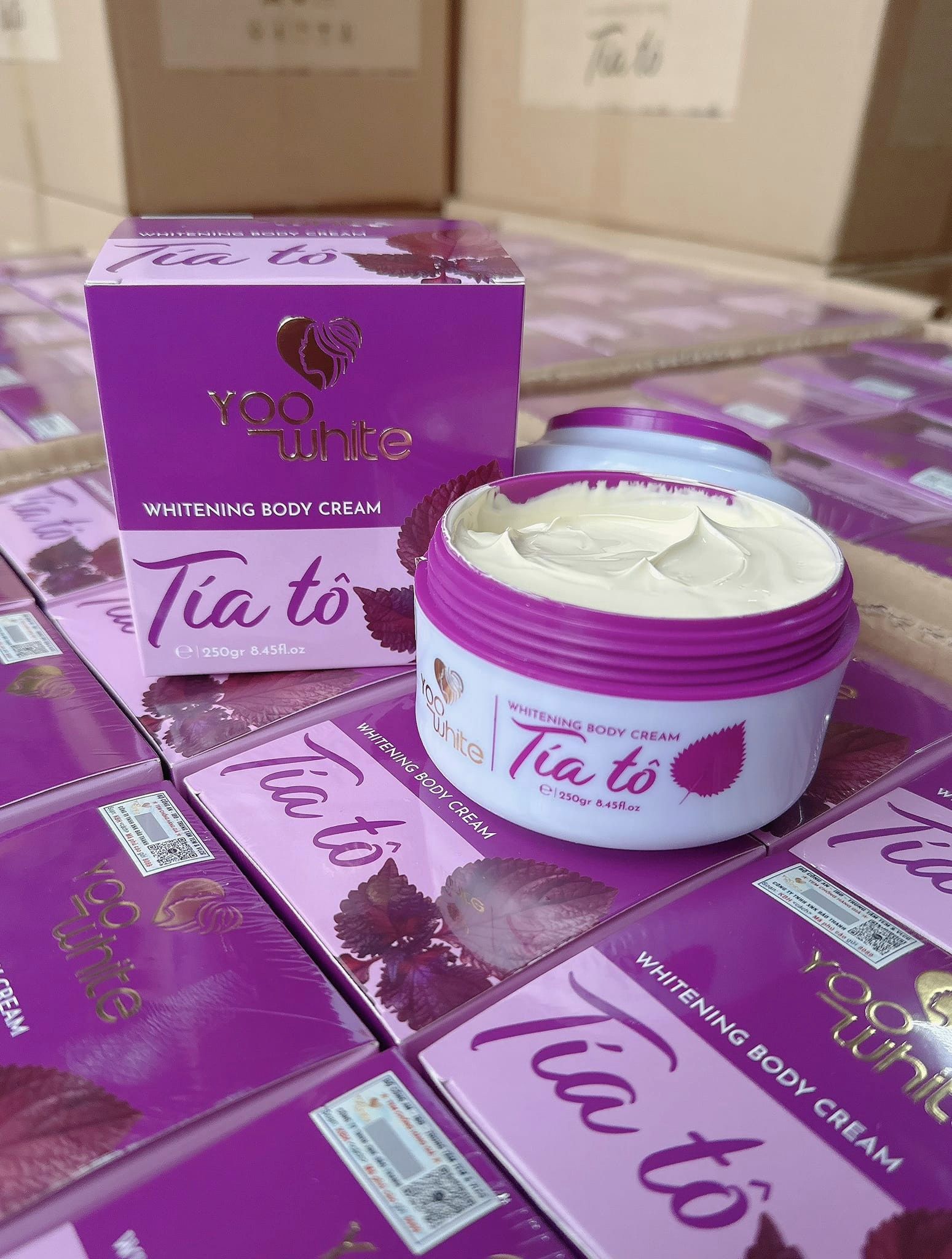 Kem Body Tía Tô Yoo White trắng tự nhiên Kem Body Tía Tô Yoo White trắng tự nhiên