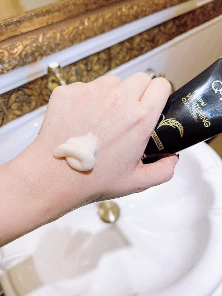 Sữa rửa mặt Mầm Gạo Queenie Skin Sữa rửa mặt Mầm Gạo Queenie Skin