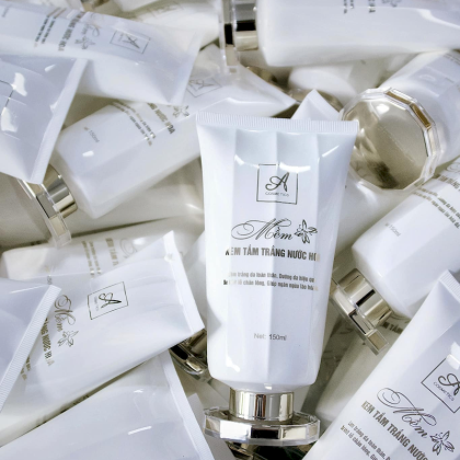 Kem Tắm Trắng Mềm Nước Hoa A Cosmetics Mỹ Phẩm Phương Anh Phiên Bản 2024 Kem Tắm Trắng Mềm Nước Hoa A Cosmetics Mỹ Phẩm Phương Anh Phiên Bản 2024