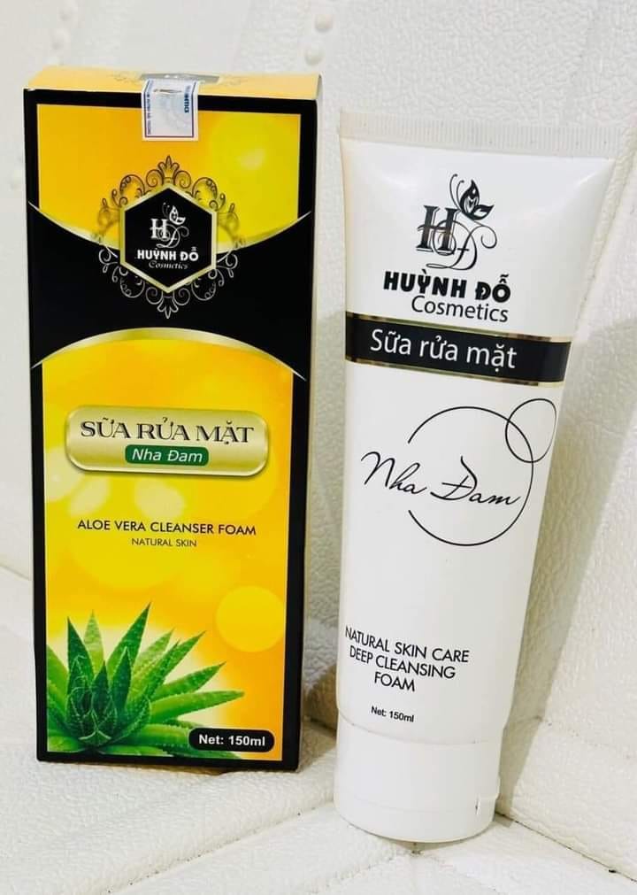 Sữa Rửa Mặt Nha Đam Huỳnh Đỗ thức tỉnh làn da Sữa Rửa Mặt Nha Đam Huỳnh Đỗ thức tỉnh làn da