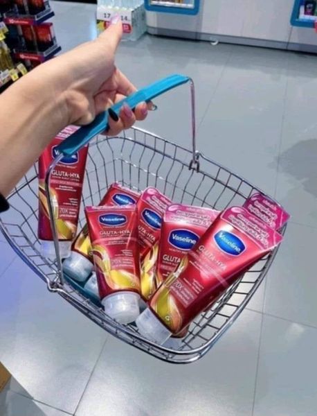 Dưỡng Thể Vaseline 70x Đỏ Dưỡng Thể Vaseline 70x Đỏ