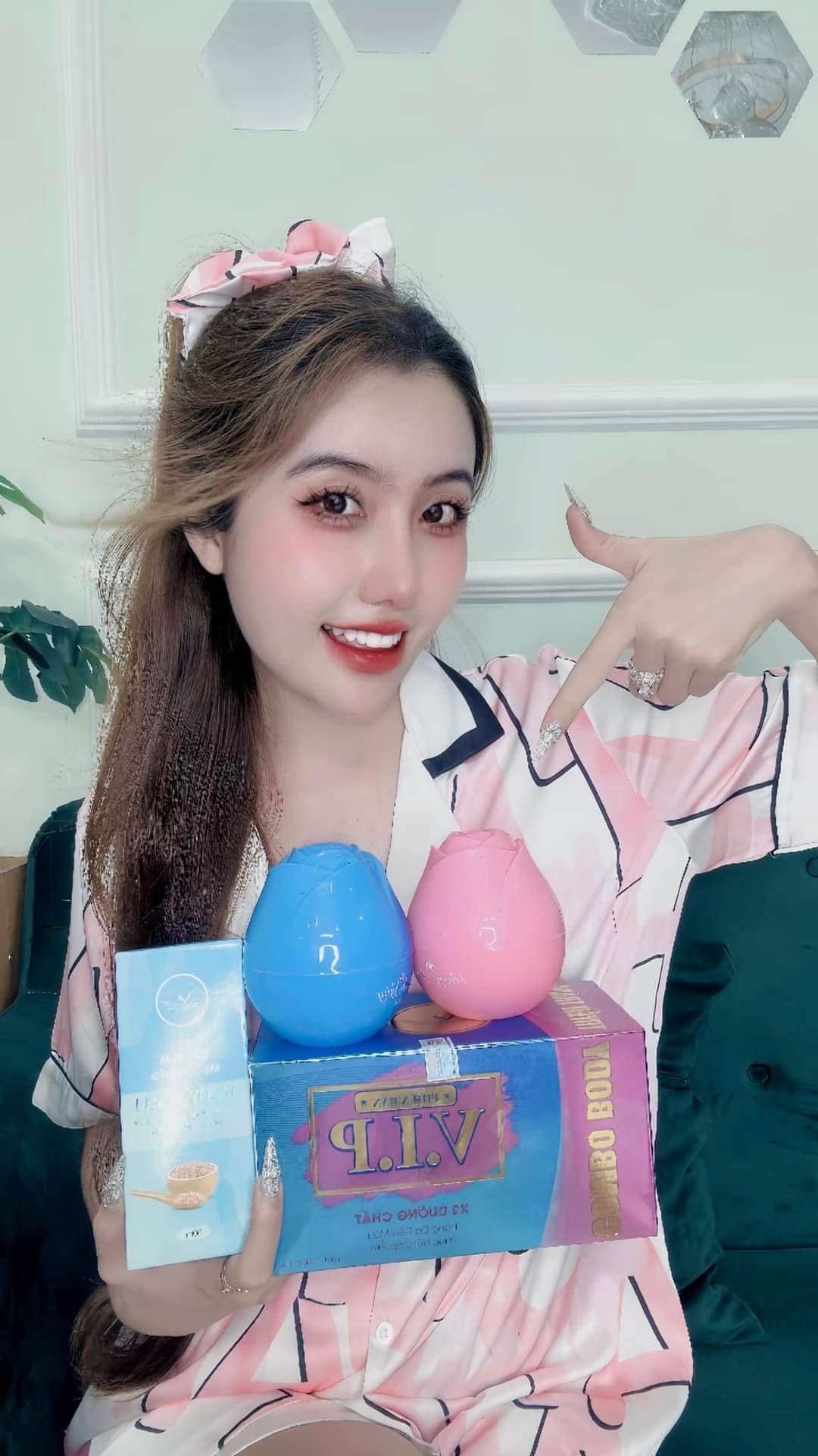 Combo Ngàn Hoa của Vip White Không cần tiêm, truyền hại sức khỏe Combo Ngàn Hoa của Vip White Không cần tiêm, truyền hại sức khỏe