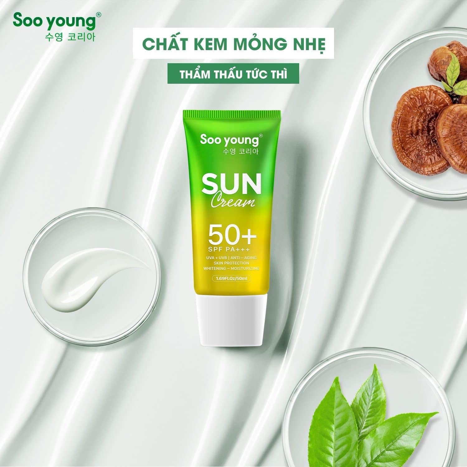 Kem Chống Nắng Lục Tảo Soo Young Chất kem dạng sữa chua mỏng mịn, Kem Chống Nắng Lục Tảo Soo Young Chất kem dạng sữa chua mỏng mịn,
