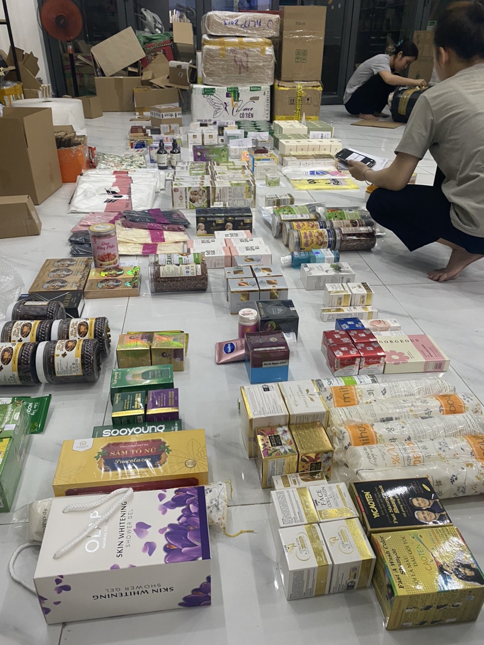 Trộm vía khách nhà em làm ăn được là em vui rồi, không mong gì hơn.