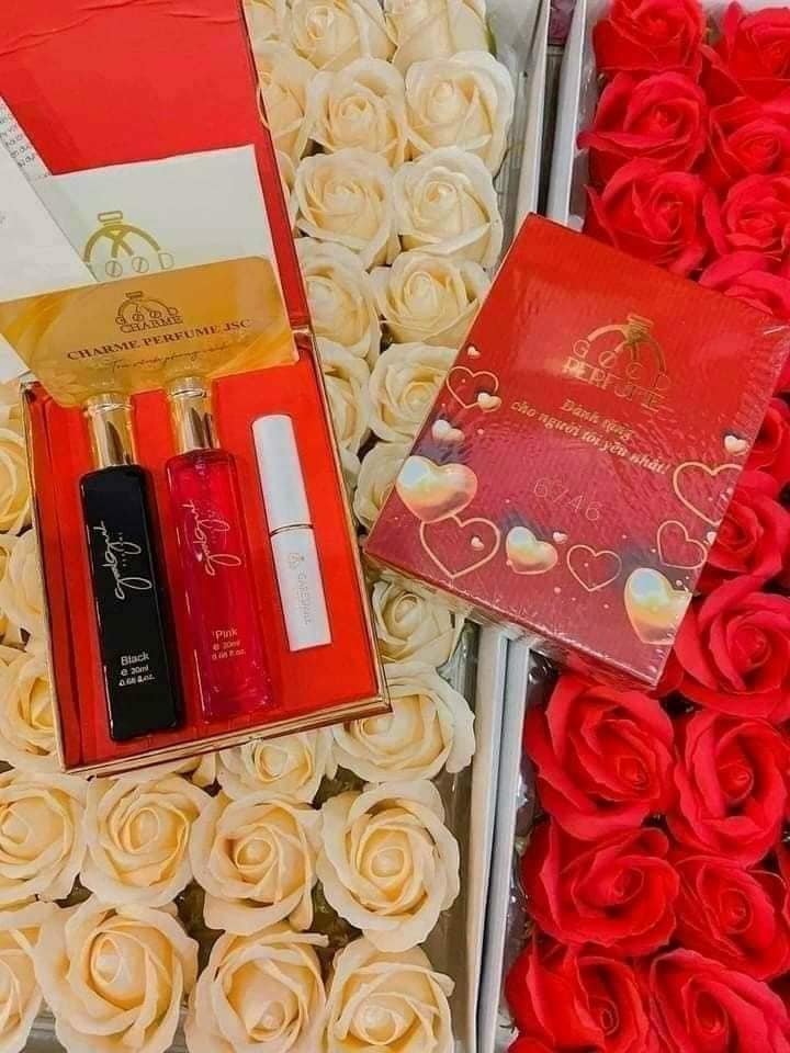 Set Nước Hoa Goodgirl Và Son Môi Cao Cấp Good Charme Với thiết kế chai thon nhỏ gọn tiện lợi và đầy tinh tế Set Nước Hoa Goodgirl Và Son Môi Cao Cấp Good Charme Với thiết kế chai thon nhỏ gọn tiện lợi và đầy tinh tế
