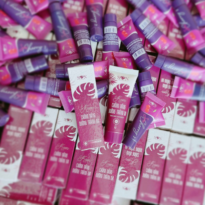 Kem Chống Nắng Dưỡng Trắng Son Cosmetic Chính Hãng - Chống Nắng Nâng Tone Kiềm Dầu Kem Chống Nắng Dưỡng Trắng Son Cosmetic Chính Hãng - Chống Nắng Nâng Tone Kiềm Dầu