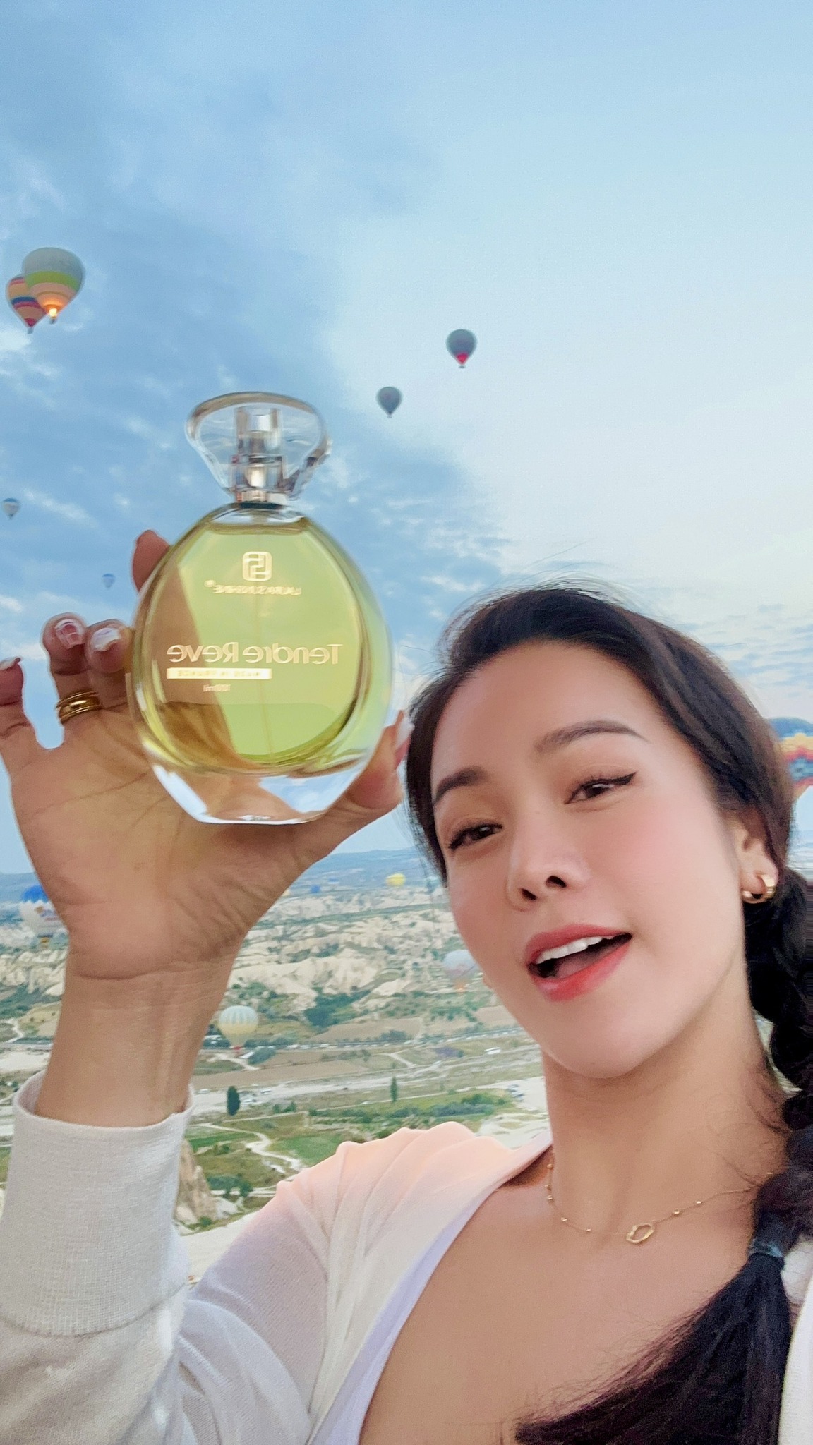 Nước hoa Pháp số 3 - Tendre Reve là chai nước hoa nữ cực sang chảnh và kiêu kì Nước hoa Pháp số 3 - Tendre Reve là chai nước hoa nữ cực sang chảnh và kiêu kì