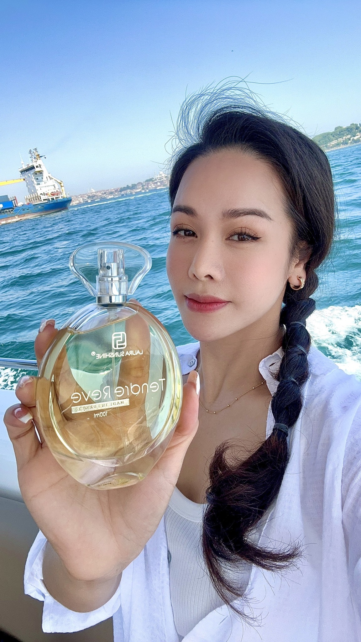 Nước hoa Pháp số 3 - Tendre Reve là chai nước hoa nữ cực sang chảnh và kiêu kì Nước hoa Pháp số 3 - Tendre Reve là chai nước hoa nữ cực sang chảnh và kiêu kì