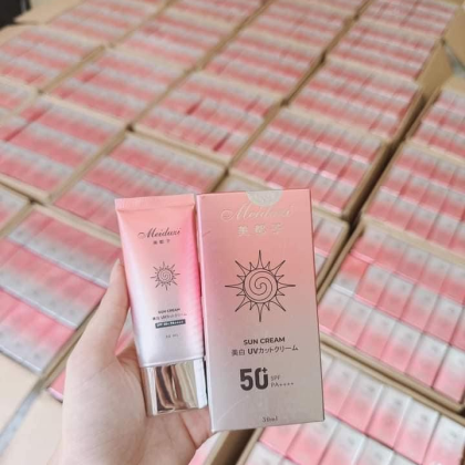 Kem Chống Nắng Meiduzi - Chống Nắng Nâng Tone Dạng Sữa Kem Chống Nắng Meiduzi - Chống Nắng Nâng Tone Dạng Sữa