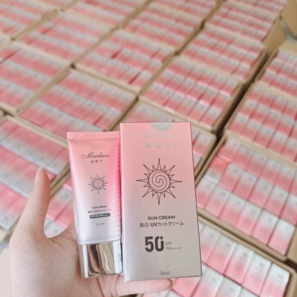 Kem Chống Nắng Meiduzi - Chống Nắng Nâng Tone Dạng Sữa Kem Chống Nắng Meiduzi - Chống Nắng Nâng Tone Dạng Sữa