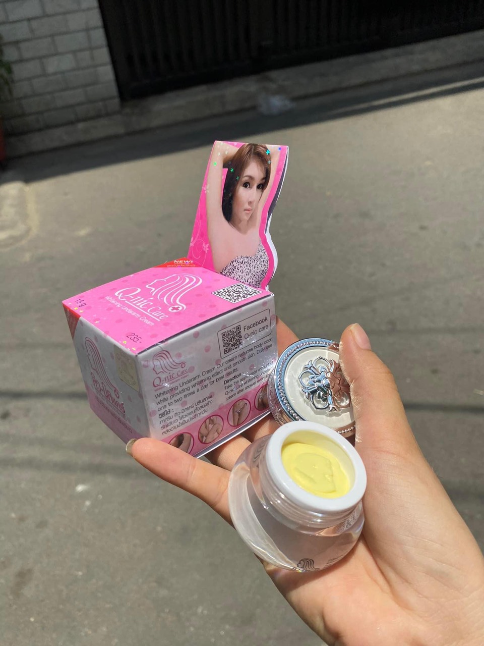 Các chị hỏi qnic tím với hồng cái nào xài hiệu quả hơn… Các chị hỏi qnic tím với hồng cái nào xài hiệu quả hơn…